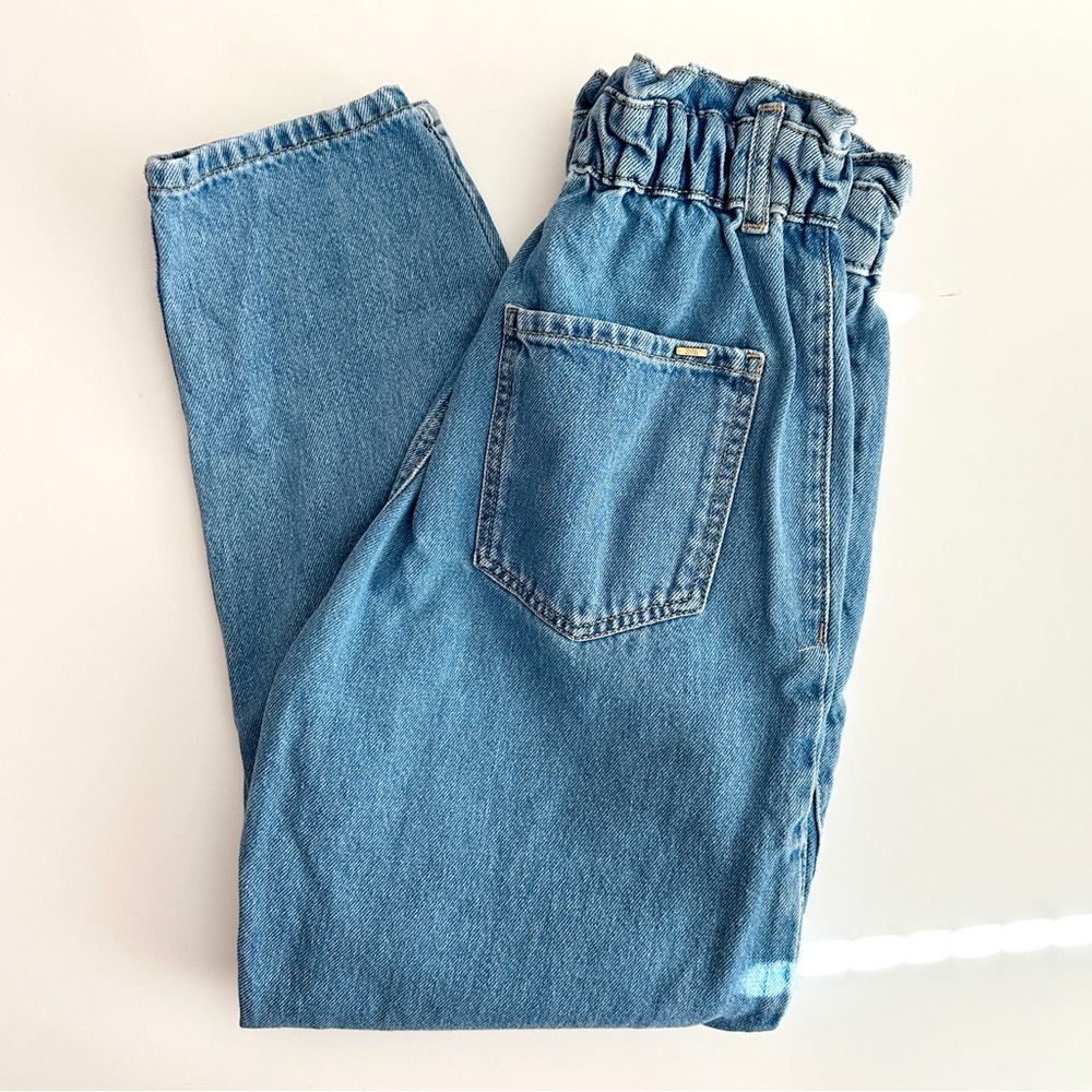 EUC Zara Elastic Waist Tapered Leg Jeans